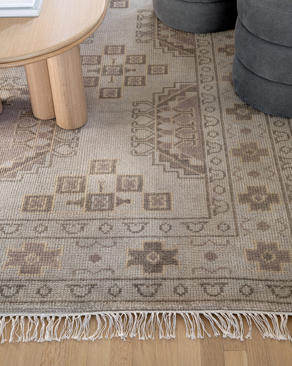 Kenna Hand-Knotted Wool Rug